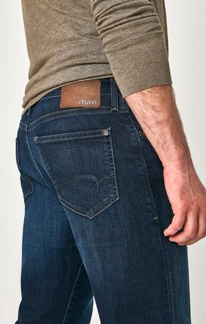 MATT RELAXED STRAIGHT LEG IN DEEP CLEAN COMFORT - Mavi Jeans