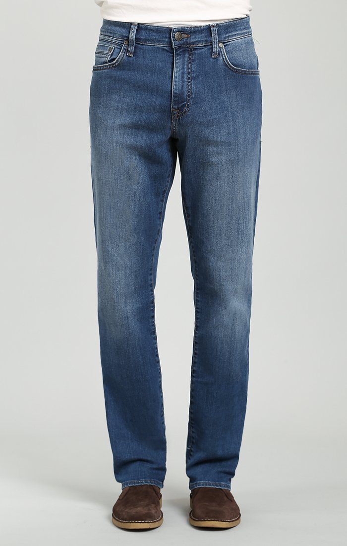 MATT RELAXED STRAIGHT LEG IN MID CLEAN COMFORT - Mavi Jeans