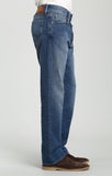 MATT RELAXED STRAIGHT LEG IN MID CLEAN COMFORT - Mavi Jeans