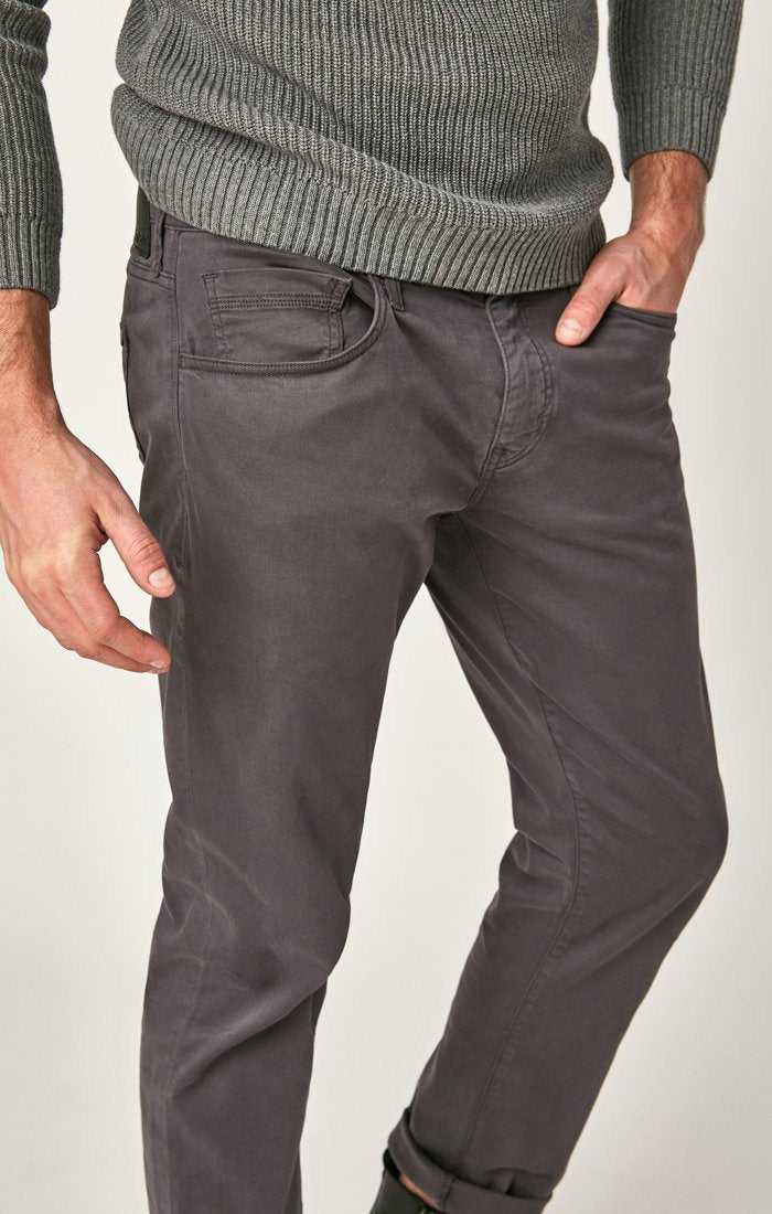 MATT RELAXED STRAIGHT LEG IN BLACKENED PEARL SATEEN - Mavi Jeans