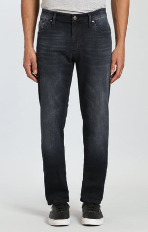 MARCUS SLIM STRAIGHT LEG IN INK BRUSHED WILLIAMSBURG - Mavi Jeans