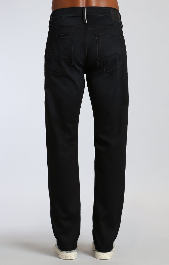 MARCUS SLIM STRAIGHT LEG IN DEEP BLUE WHITE EDGE - Mavi Jeans