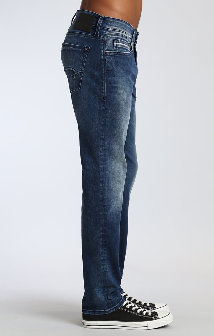 MARCUS SLIM STRAIGHT LEG IN FOREST BLUE WHITE EDGE - Mavi Jeans