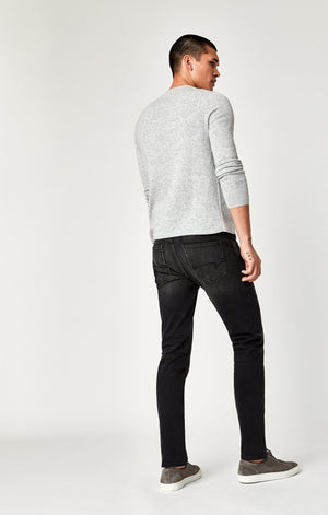 MARCUS SLIM STRAIGHT LEG IN DARK SMOKE WILLIAMSBURG - Mavi Jeans