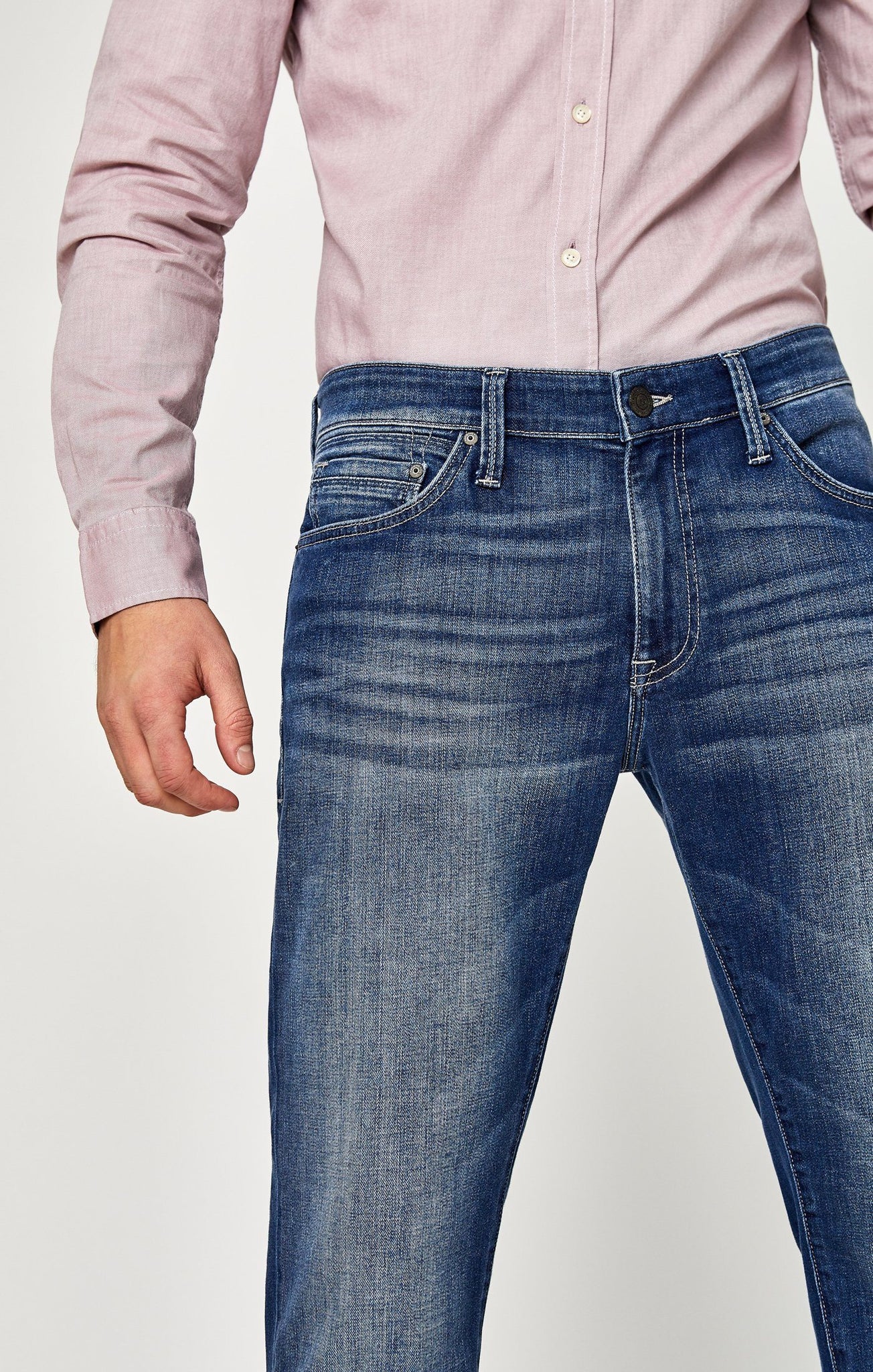 MARCUS SLIM STRAIGHT LEG IN MID BRUSHED SUMMER - Mavi Jeans