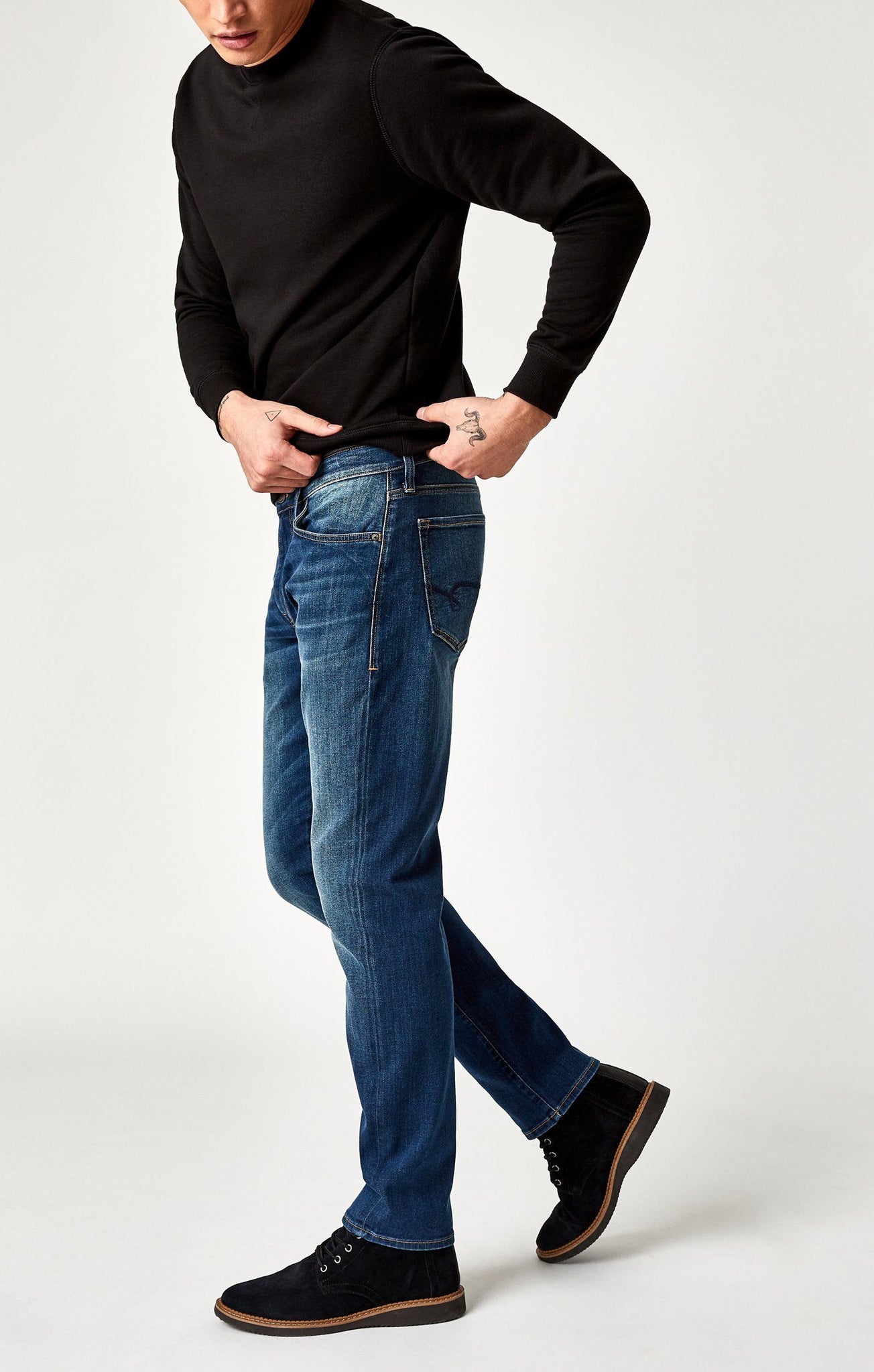 MARCUS SLIM STRAIGHT LEG IN MID SHADED WILIAMSBURG - Mavi Jeans