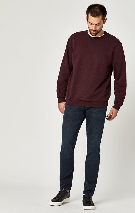 MARCUS SLIM STRAIGHT LEG IN DEEP BLUE MOVE - Mavi Jeans