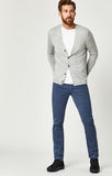 ZACH STRAIGHT LEG IN VINTAGE INDIGO SATEEN TWILL - Mavi Jeans