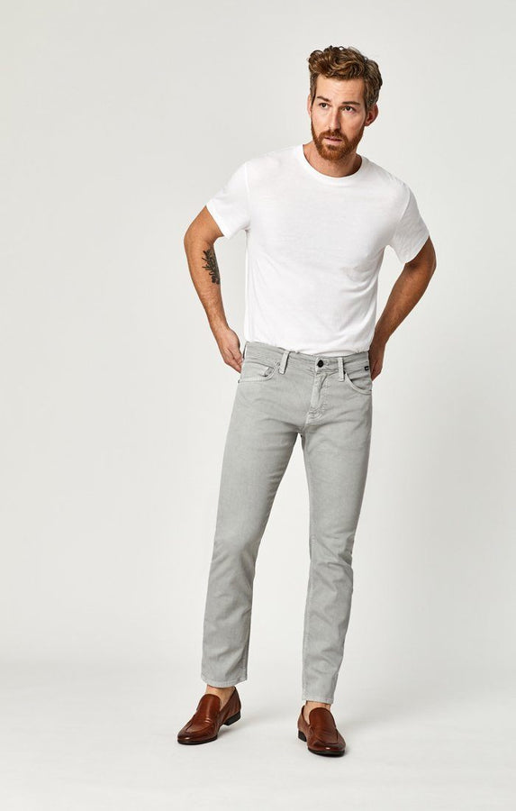 MARCUS SLIM STRAIGHT LEG IN LT GREY COMFORT - Mavi Jeans