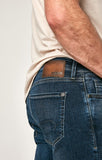 MARCUS SLIM STRAIGHT LEG IN DEEP BLUE CASHMERE - Mavi Jeans