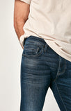 MARCUS SLIM STRAIGHT LEG IN DEEP BLUE CASHMERE - Mavi Jeans