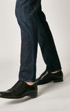 MARCUS SLIM STRAIGHT LEG IN RINSE AUTHENTIC VINTAGE - Mavi Jeans