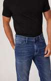 MARCUS SLIM STRAIGHT LEG IN SHADED ATHLETIC - Mavi Jeans