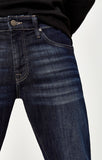 JAKE SLIM LEG IN RINSE BRUSHED WILLIAMSBURG - Mavi Jeans