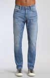 JAKE SLIM LEG IN LIGHT BLUE WILLAMSBURG - Mavi Jeans