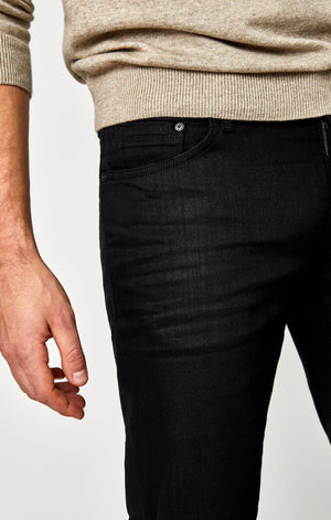 ZACH STRAIGHT LEG IN BLACK BRUSHED WILLIAMSBURG - Mavi Jeans