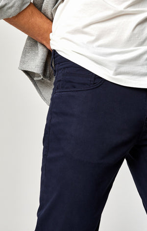 ZACH STRAIGHT LEG IN DARK NAVY TWILL - Mavi Jeans