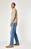 ZACH STRAIGHT LEG IN LIGHT BLUE WILLAMSBURG - Mavi Jeans