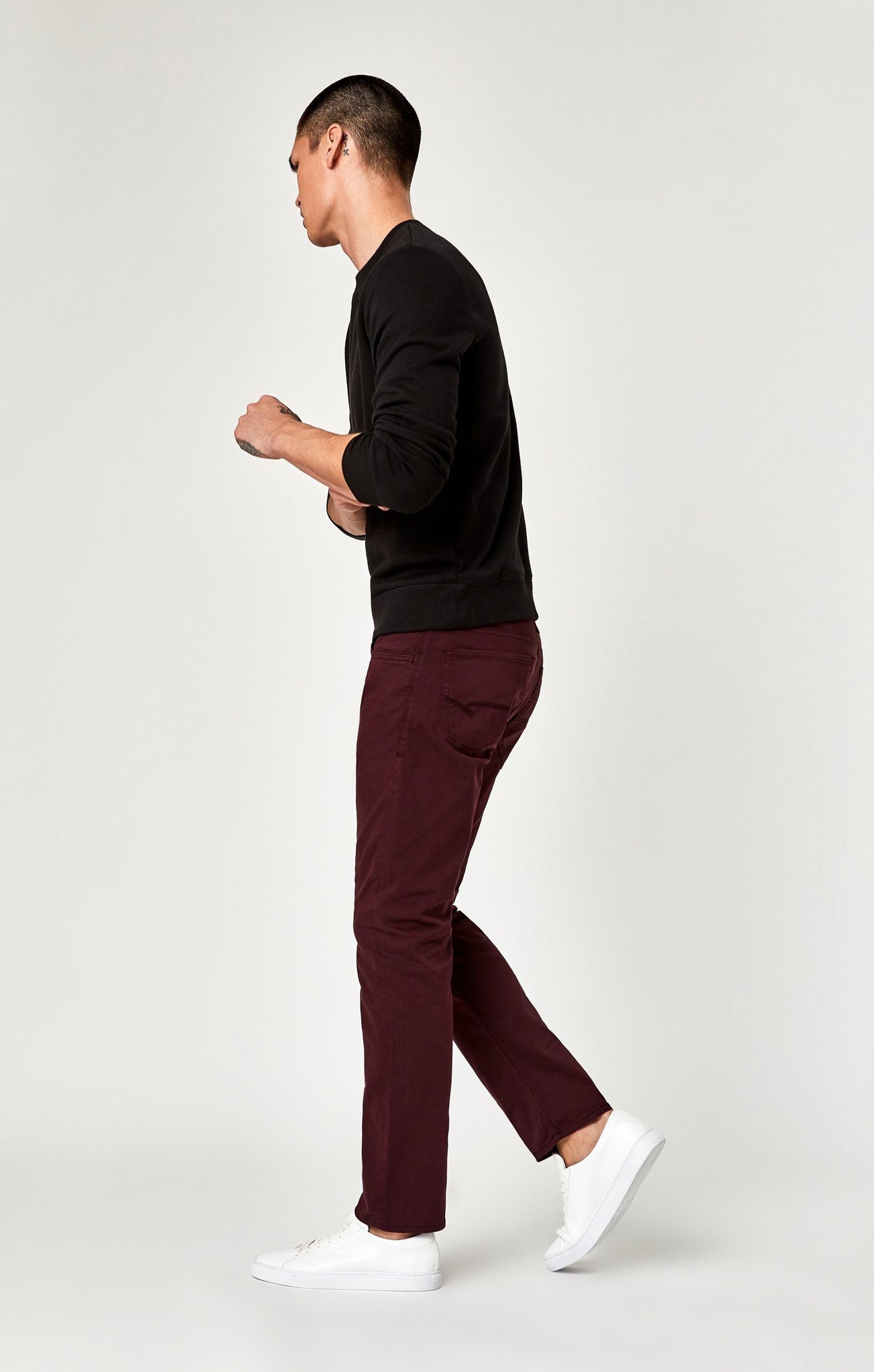 ZACH STRAIGHT LEG IN BURGUNDY TWILL - Mavi Jeans