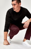 ZACH STRAIGHT LEG IN BURGUNDY TWILL - Mavi Jeans