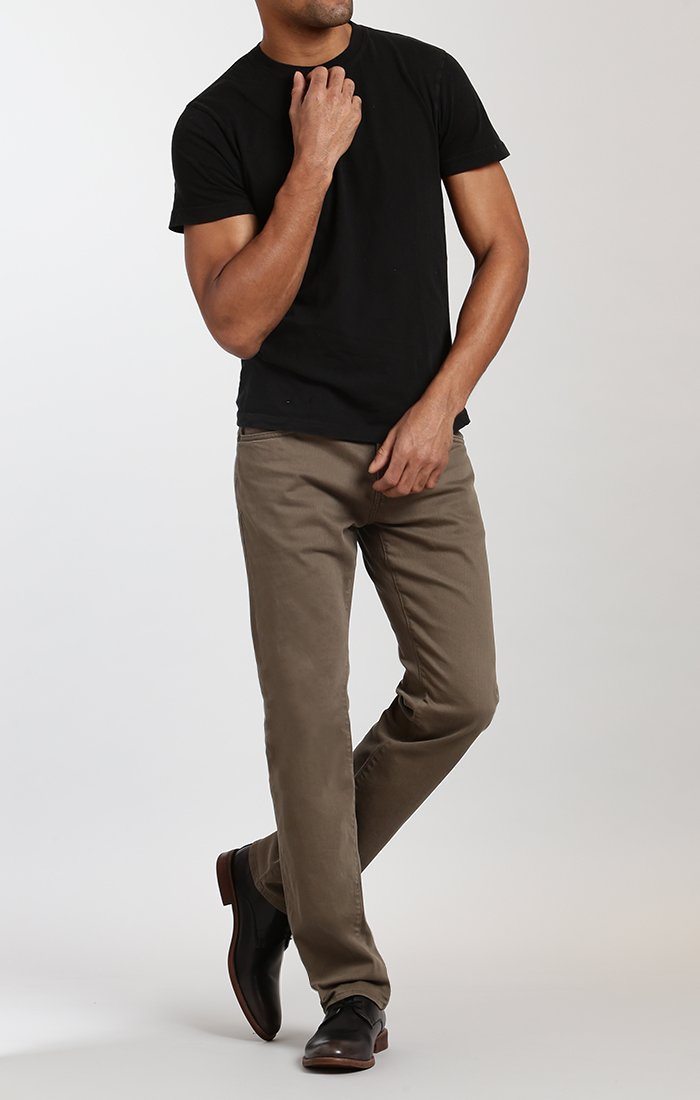 ZACH STRAIGHT LEG IN KHAKI WASHED COMFORT - Mavi Jeans