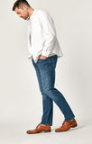ZACH STRAIGHT LEG IN INDIGO CASHMERE - Mavi Jeans