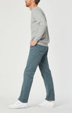 ZACH STRAIGHT LEG IN STORMY WEATHER SATEEN - Mavi Jeans