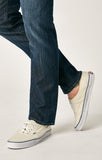 ZACH STRAIGHT LEG IN INDIGO BRUSHED MAUI - Mavi Jeans