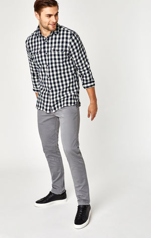 EDWARD CHINO IN STONE GREY TWILL - Mavi Jeans