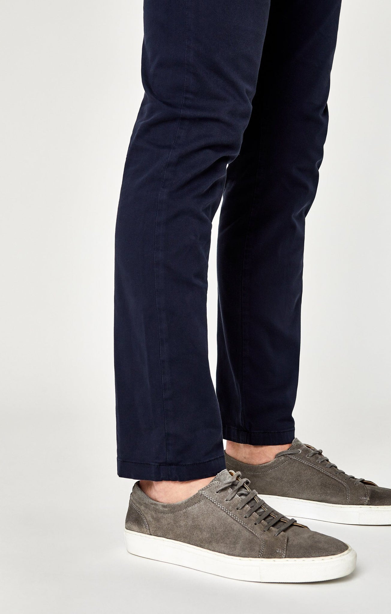 JOHNNY SLIM CHINO IN DARK NAVY TWILL - Mavi Jeans