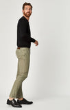 JOHNNY SLIM CHINO IN KHAKI DIAGONAL TWILL - Mavi Jeans