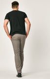 JOHNNY SLIM CHINO IN SAND FEATHER TWEED - Mavi Jeans