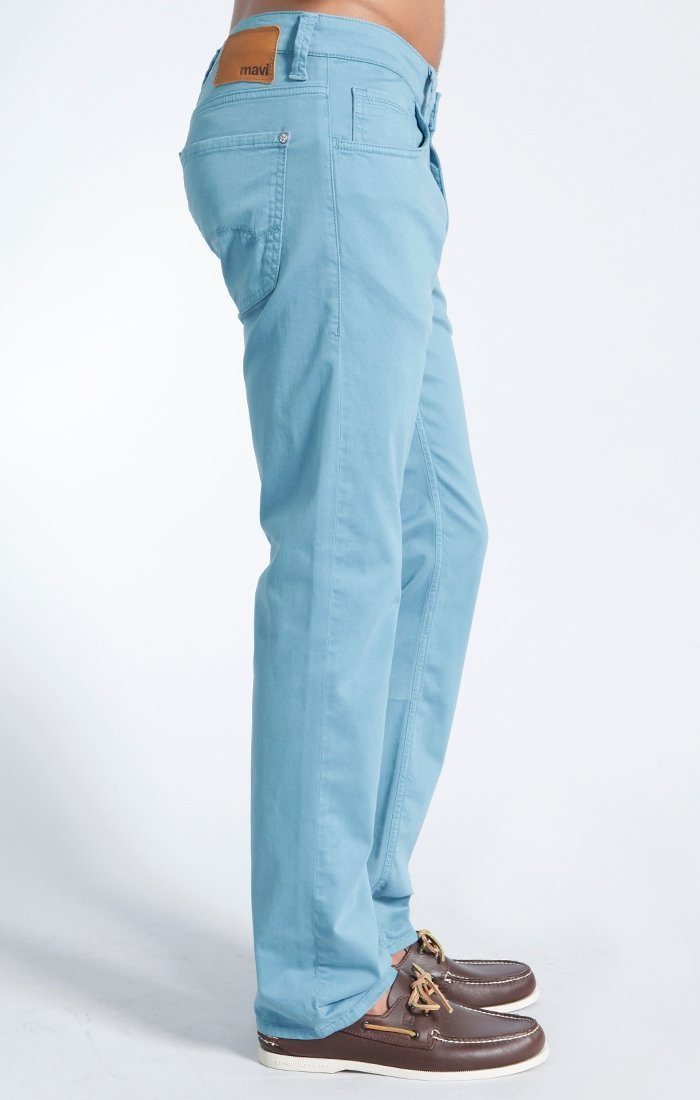 ZACH STRAIGHT LEG IN ADRIATIC BLUE TWILL - Mavi Jeans