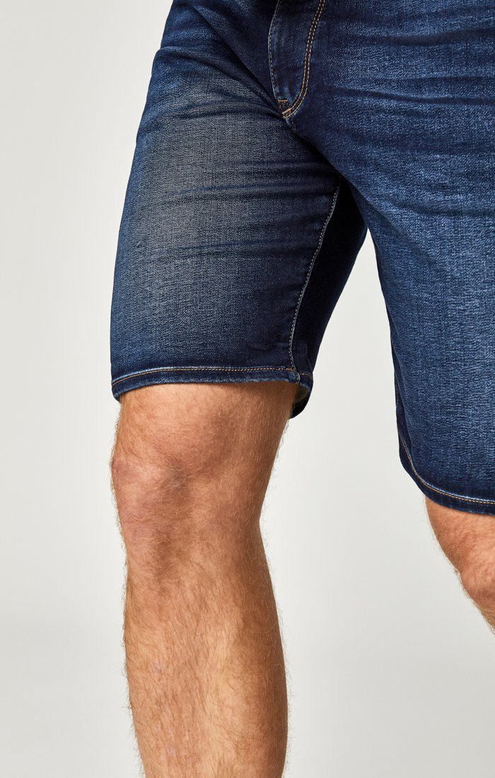 BRIAN SHORTS IN DARK INDIGO SPORTY - Mavi Jeans