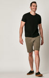 MATTEO SHORTS IN DUSTY OLIVE SATEEN TWILL - Mavi Jeans