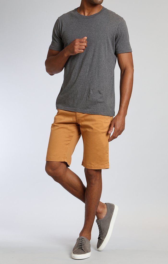 JACOB SHORTS IN ALMOND TWILL - Mavi Jeans