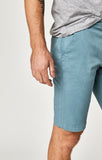 JACOB SHORTS IN SMOKE BLUE SATEEN TWILL - Mavi Jeans