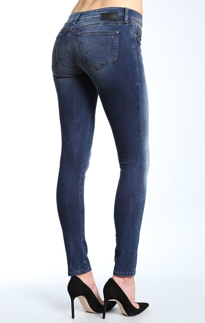 SERENA PETITE SUPER SKINNY IN USED SOFT SHANTI - Mavi Jeans