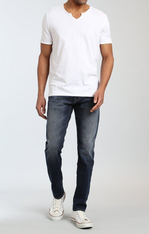 SHORT SLEEVE HENLEY TEE IN WHITE - Mavi Jeans