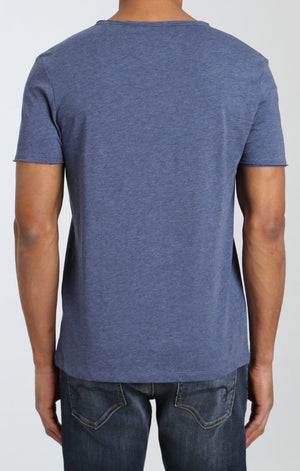 BASIC V-NECK TEE IN INDIGO - Mavi Jeans