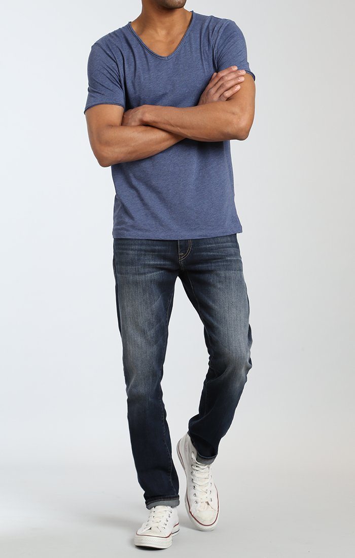 BASIC V-NECK TEE IN INDIGO - Mavi Jeans