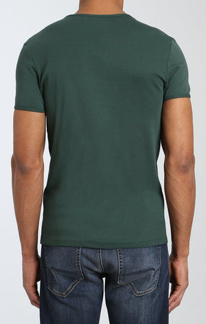 FITTED BASIC SHORT SLEEVE TEE IN DARK SPRUCE - Mavi Jeans