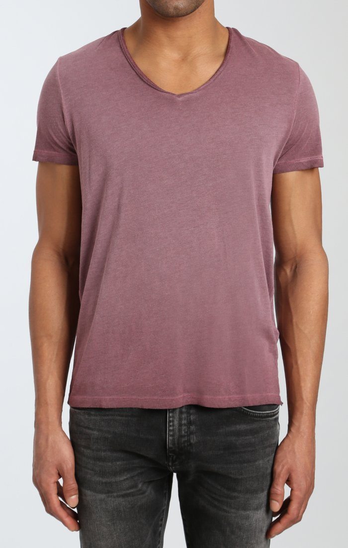 SHORT SLEEVE V-NECK TEE IN BERRY - Mavi Jeans