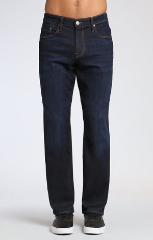 MATT RELAXED STRAIGHT LEG IN RINSE BRUSHED WILLIAMSBURG - Mavi Jeans