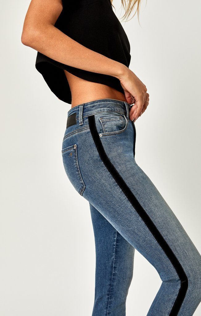 TESS SUPER SKINNY IN BLACK VELVET STRIPE - Mavi Jeans