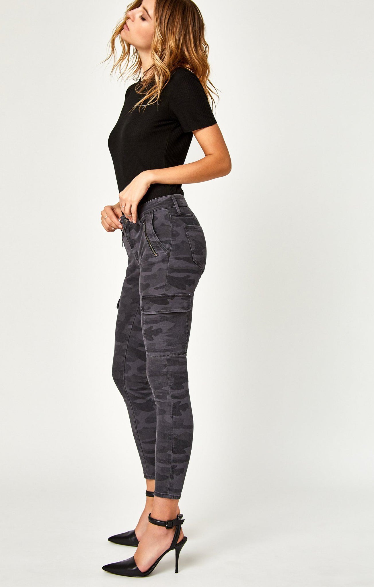 JULIETTE SKINNY CARGO IN SMOKE CAMO - Mavi Jeans