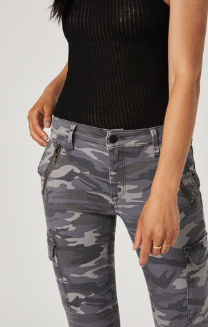 JULIETTE SKINNY CARGO IN GREY CAMO STR - Mavi Jeans