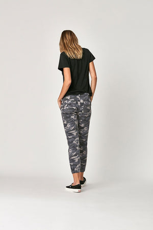 IVY CARGO PANT IN CAMO STRETCH - Mavi Jeans