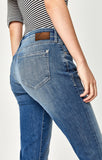 EMMA SLIM BOYFRIEND IN INDIGO RIPPED NOLITA - Mavi Jeans