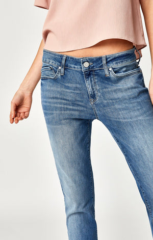 ADA BOYFRIEND IN INDIGO RIPPED NOLITA - Mavi Jeans